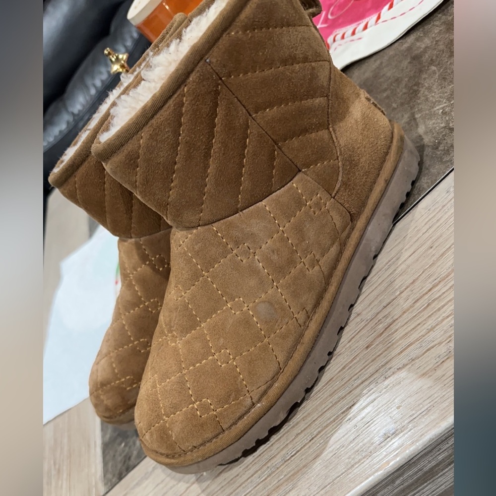 Ugg Women